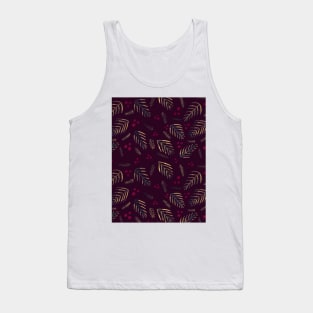 Christmas tree branches and berries - burgundy Tank Top